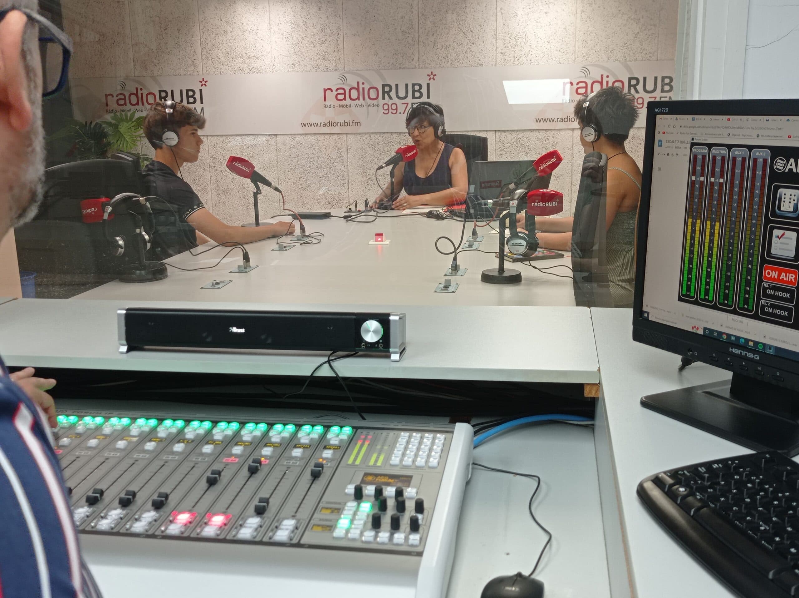 Catalan radio station Radio Rubí chooses AEQ FORUM technology for its main studio