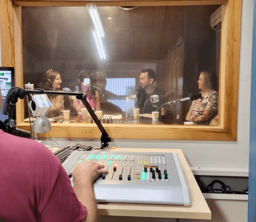 Radio Vitamenia selects AEQ Capitol IP for its main broadcasting studio
